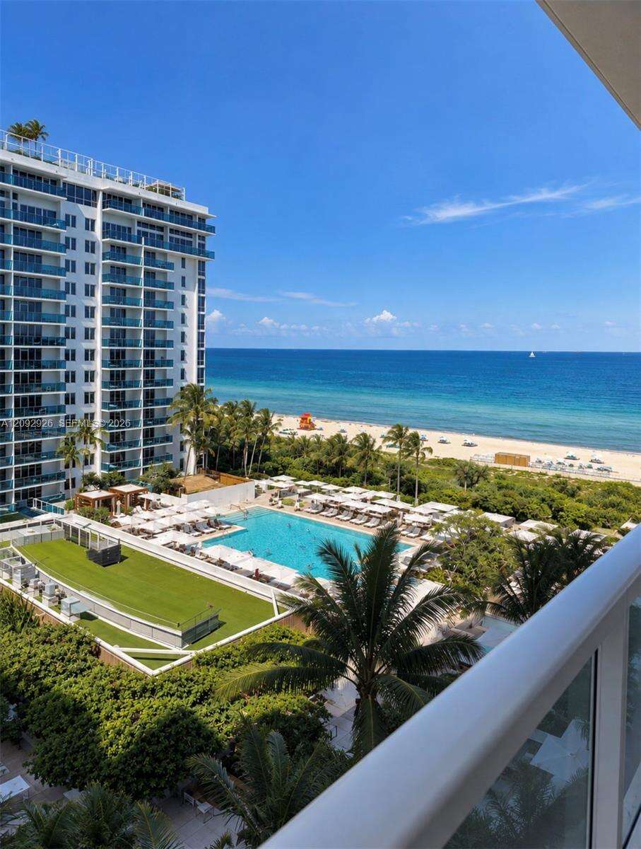 Roney Palace at 2301 Collins Ave, Miami Beach, FL 33139 - For Sale photo 3