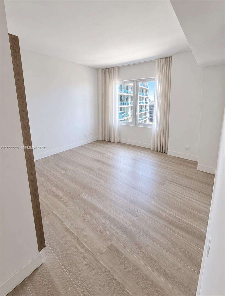 Roney Palace at 2301 Collins Ave, Miami Beach, FL 33139 - For Sale photo 8
