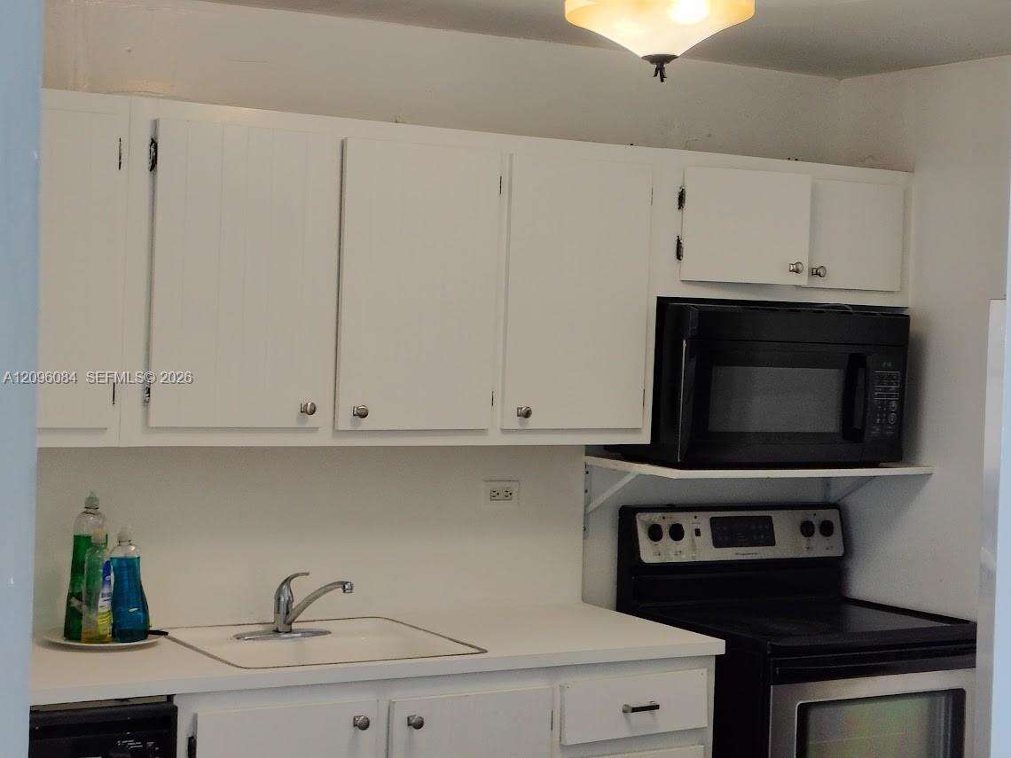 Maison Grande at 6039 Collins Ave, Miami Beach, FL 33140 - For Sale photo 14