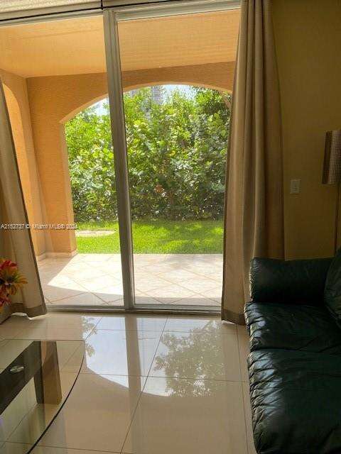 The Yacht Club At Aventura at 19877 Country Club Dr, Aventura, FL 33180 - For Rent photo 18