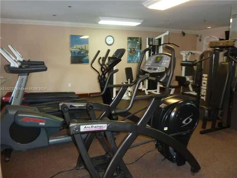 The Yacht Club At Aventura at 19877 Country Club Dr, Aventura, FL 33180 - For Rent photo 26