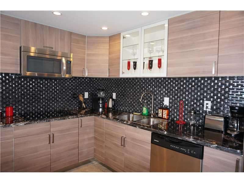 Ocean Reserve at 19370 Collins Ave Seasonal, Sunny Isles Beach, FL 33160 - For Rent photo 3