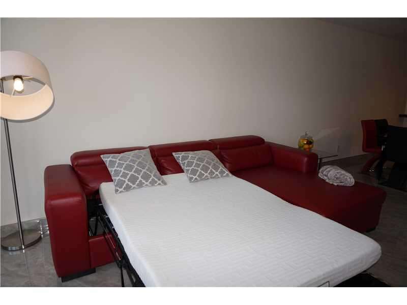 Ocean Reserve at 19370 Collins Ave Seasonal, Sunny Isles Beach, FL 33160 - For Rent photo 8