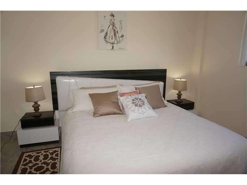 Ocean Reserve at 19370 Collins Ave Seasonal, Sunny Isles Beach, FL 33160 - For Rent photo 9