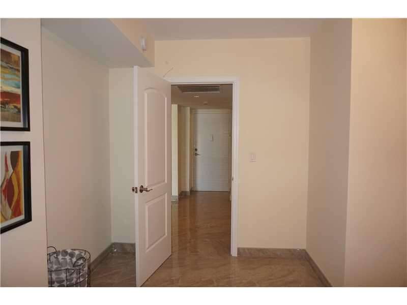 Ocean Reserve at 19370 Collins Ave Seasonal, Sunny Isles Beach, FL 33160 - For Rent photo 12