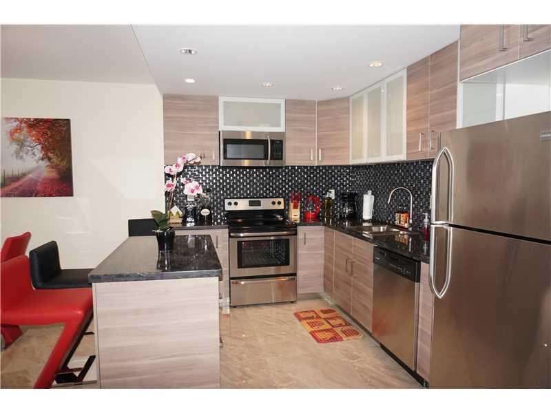 Ocean Reserve at 19370 Collins Ave Seasonal, Sunny Isles Beach, FL 33160 - For Rent photo 3