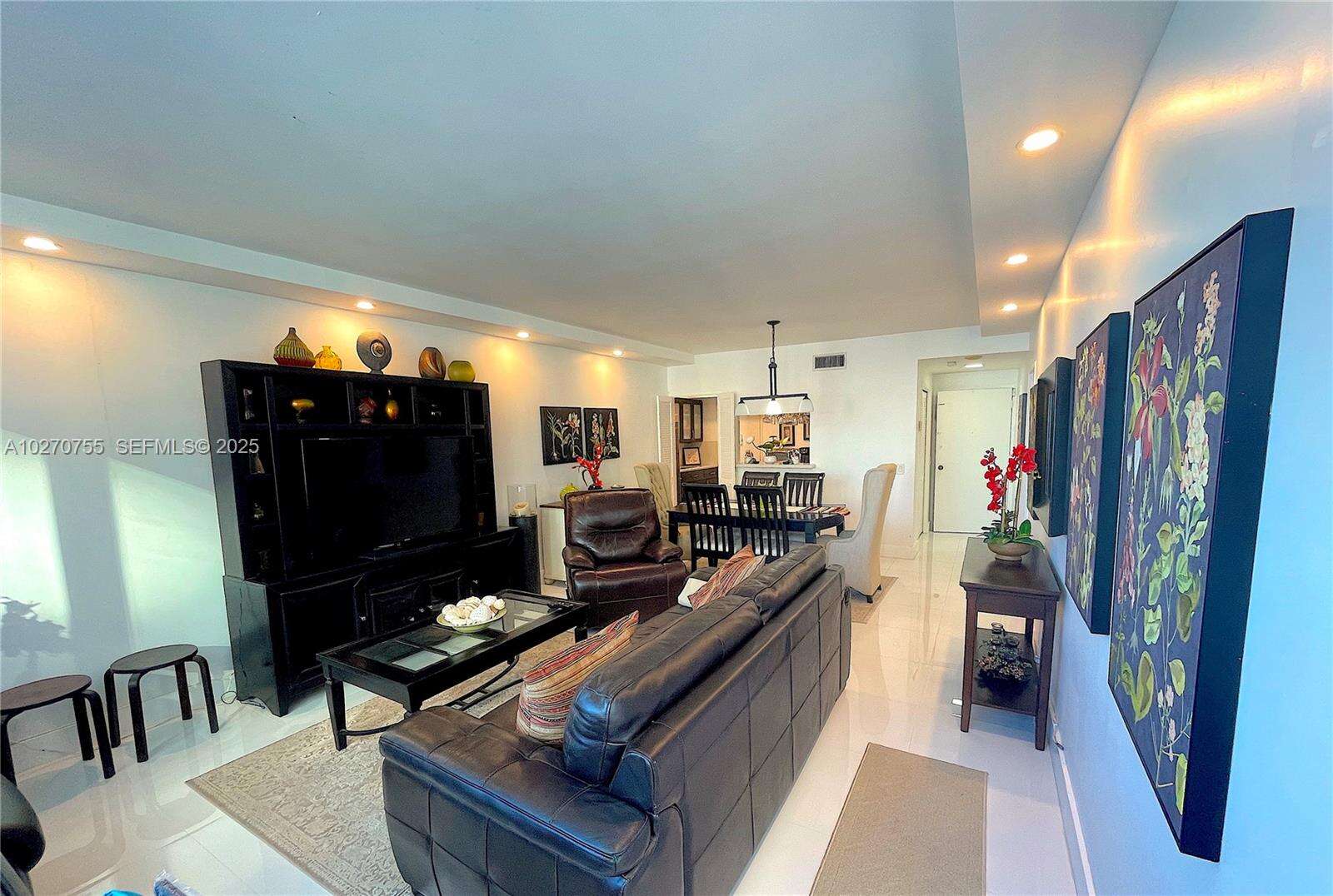 Alexander Towers at 3505 Ocean Dr, Hollywood, FL 33019 - For Rent photo 3