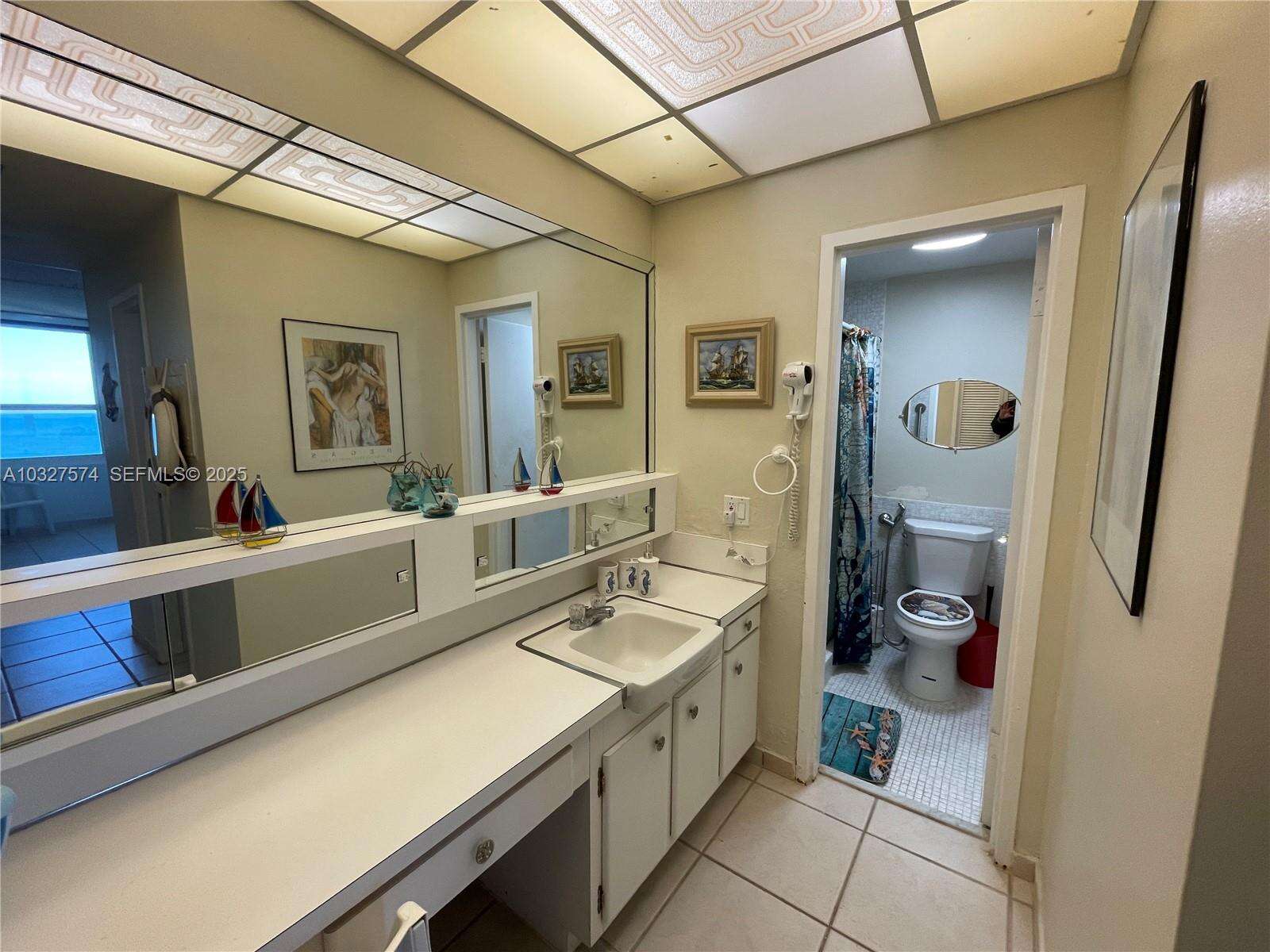 Alexander Towers at 3505 Ocean Dr, Hollywood, FL 33019 - For Rent photo 6