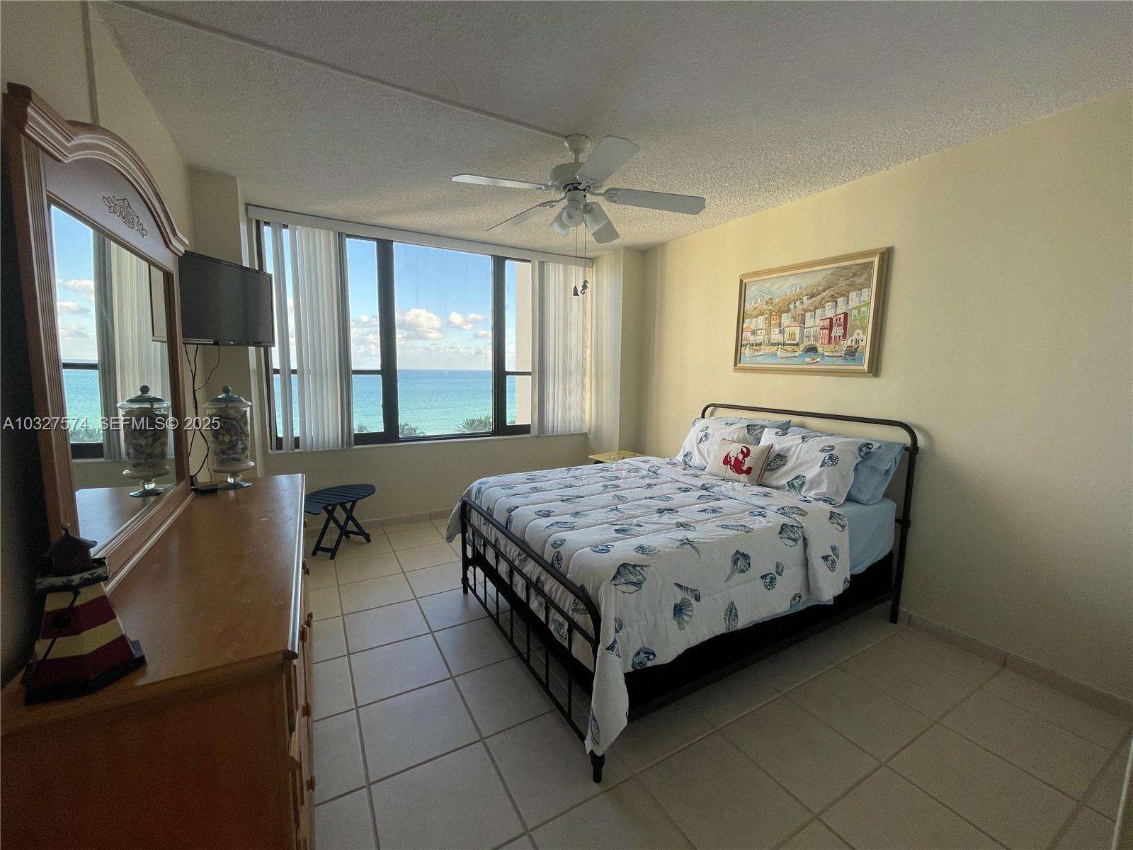 Alexander Towers at 3505 Ocean Dr, Hollywood, FL 33019 - For Rent photo 7