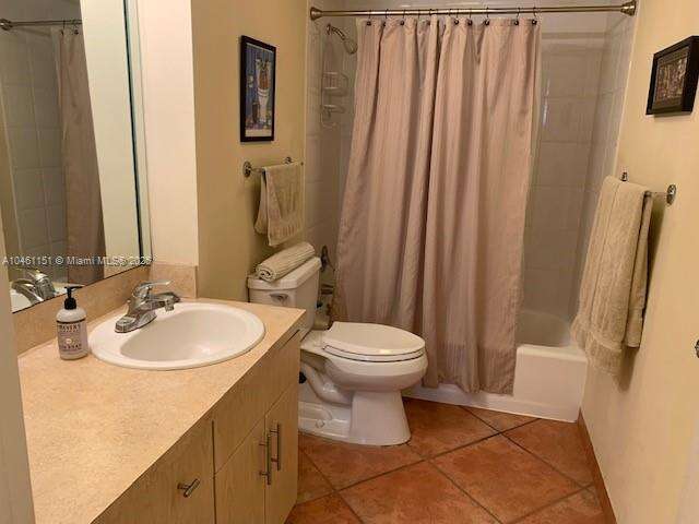 Decoplage at 100 Lincoln Rd, Miami Beach, FL 33139 - For Rent photo 12