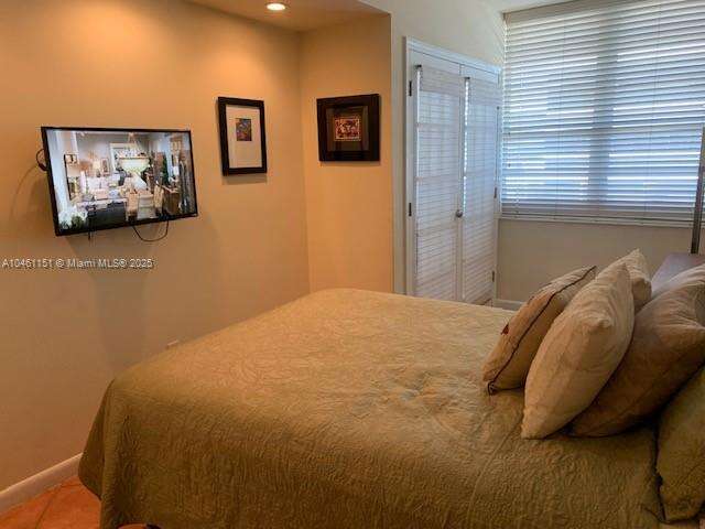 Decoplage at 100 Lincoln Rd, Miami Beach, FL 33139 - For Rent photo 9