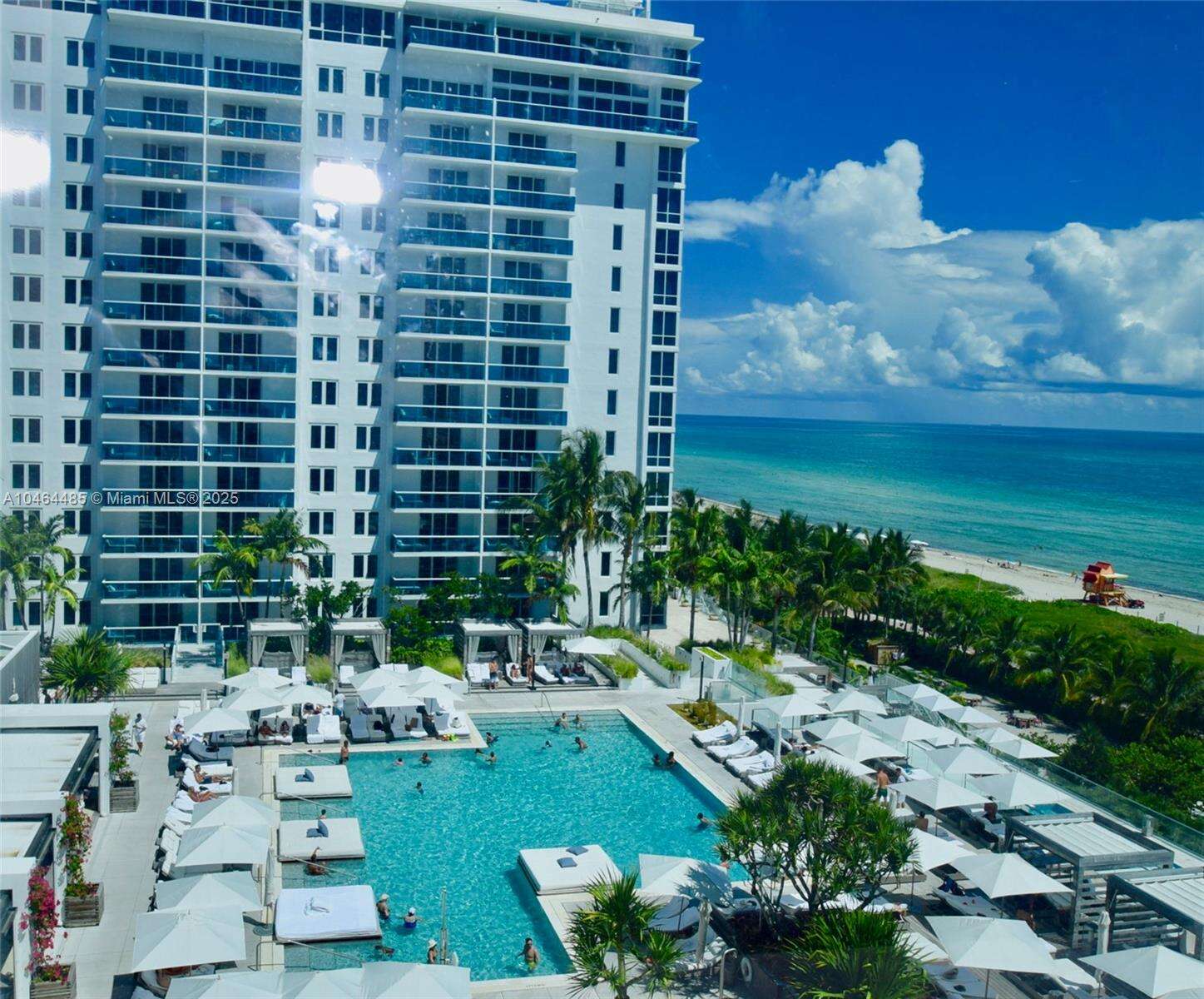 Roney Palace at 2301 Collins Ave, Miami Beach, FL 33139 - For Rent photo 19