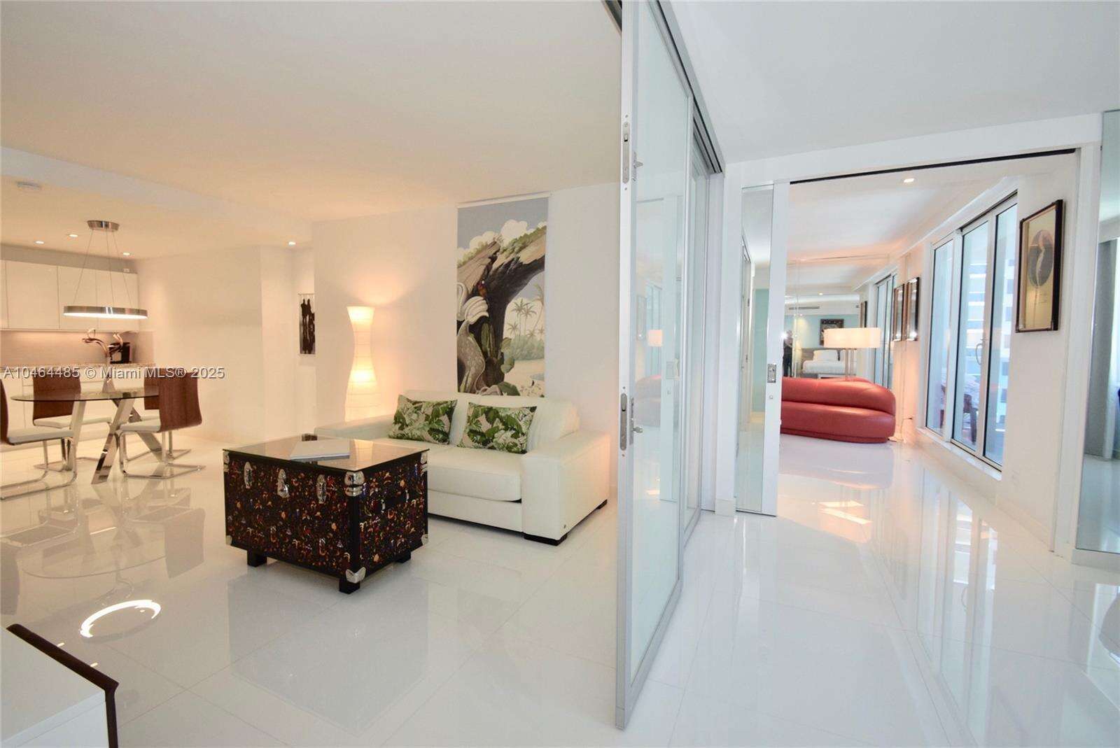 Roney Palace at 2301 Collins Ave, Miami Beach, FL 33139 - For Rent photo 22