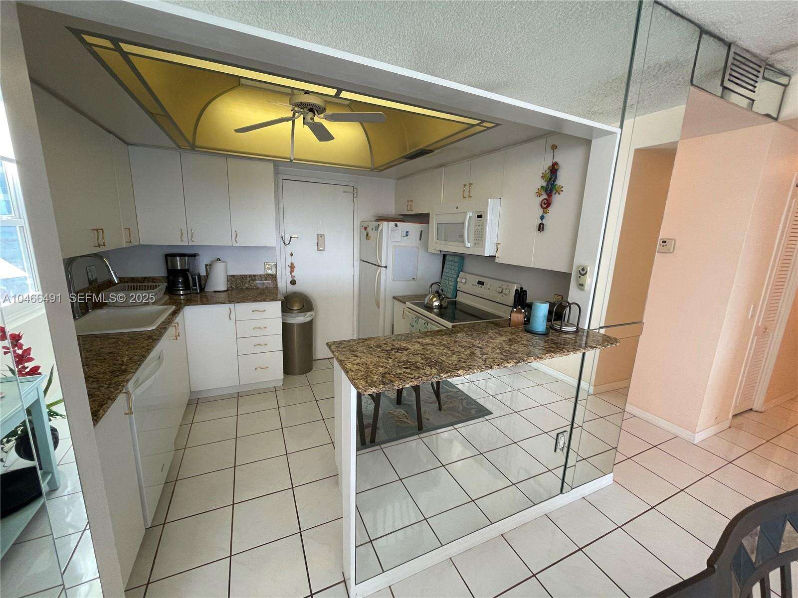 Alexander Towers at 3505 Ocean Dr, Hollywood, FL 33019 - For Rent photo 2