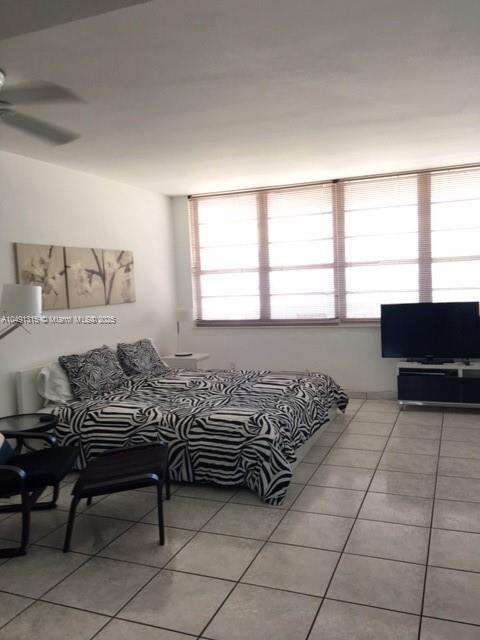 Decoplage at 100 Lincoln Rd, Miami Beach, FL 33139 - For Rent photo 2
