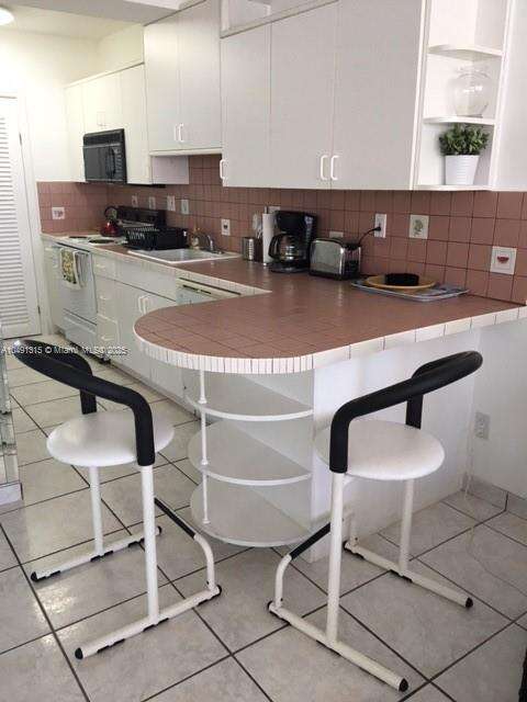 Decoplage at 100 Lincoln Rd, Miami Beach, FL 33139 - For Rent photo 5