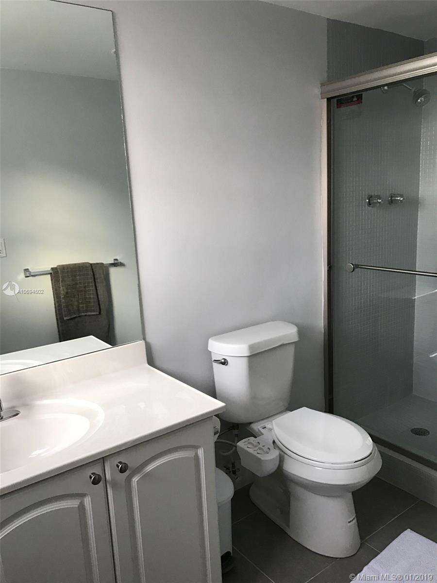 The Tides at 3801 Ocean Dr, Hollywood, FL 33019 - For Rent photo 9