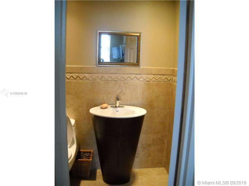 The Tides at 3901 Ocean Dr, Hollywood, FL 33019 - For Rent photo 12