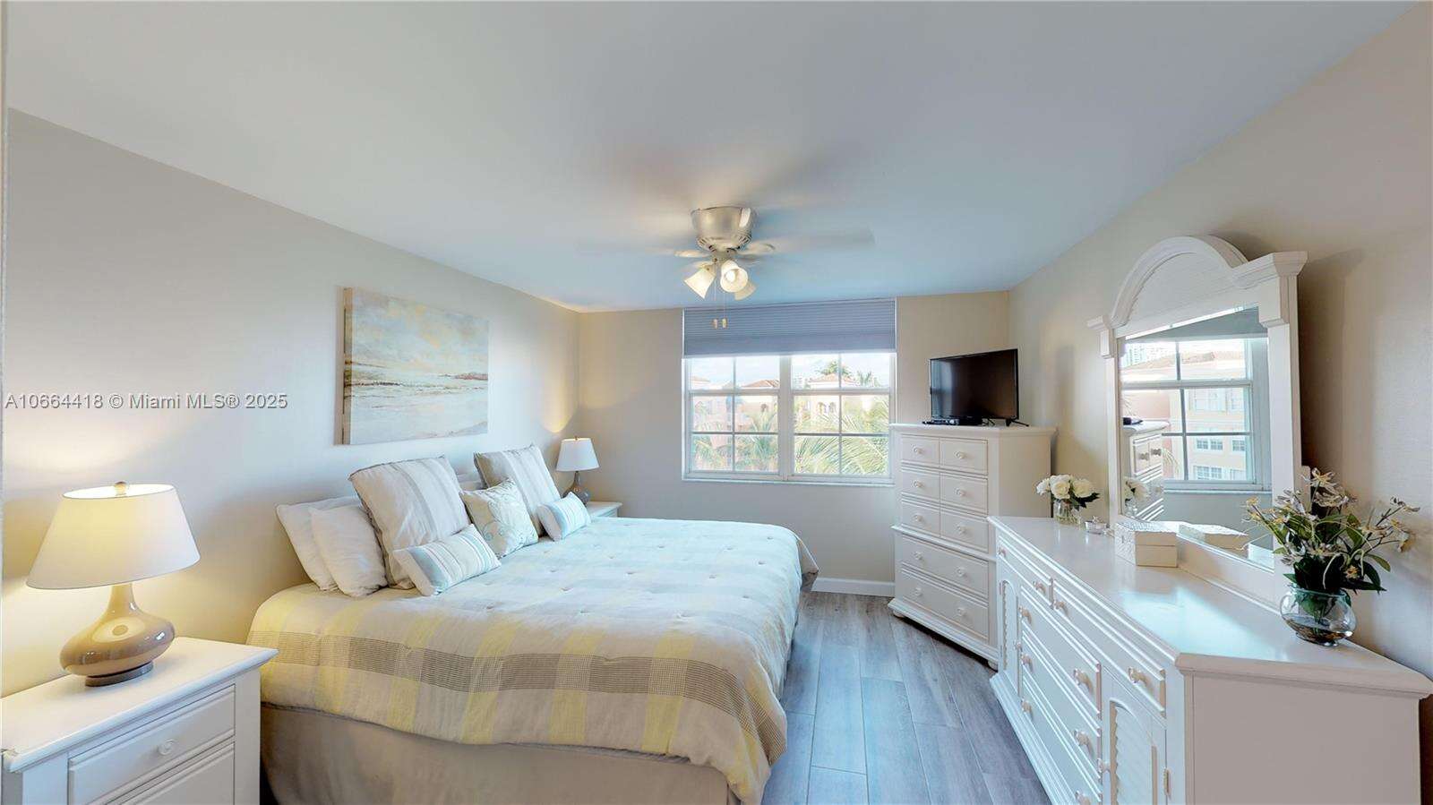The Yacht Club At Aventura at 19701 Country Club Dr, Aventura, FL 33180 - For Rent photo 14