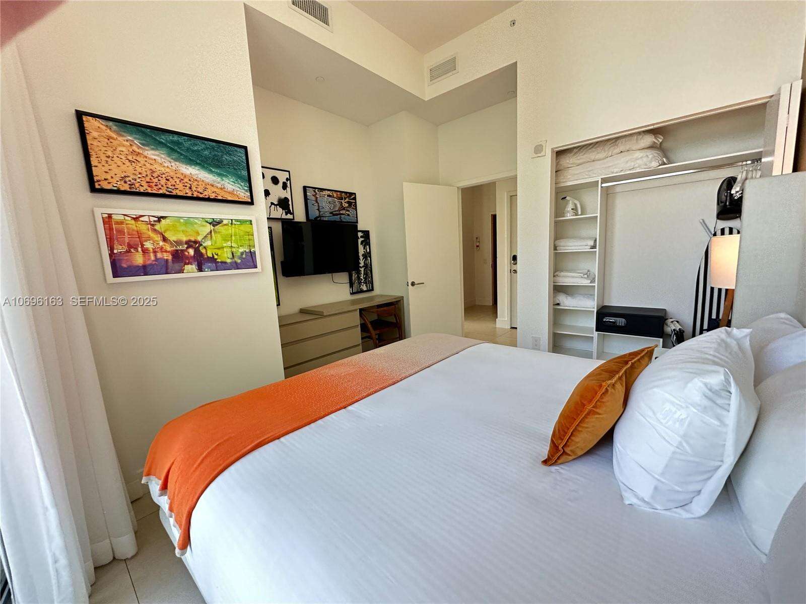 Hyde Resort at 4111 Ocean Dr, Hollywood, FL 33019 - For Rent photo 23