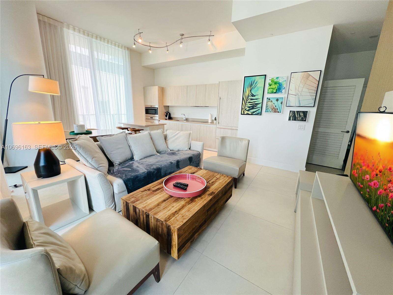 Hyde Resort at 4111 Ocean Dr, Hollywood, FL 33019 - For Rent photo 32