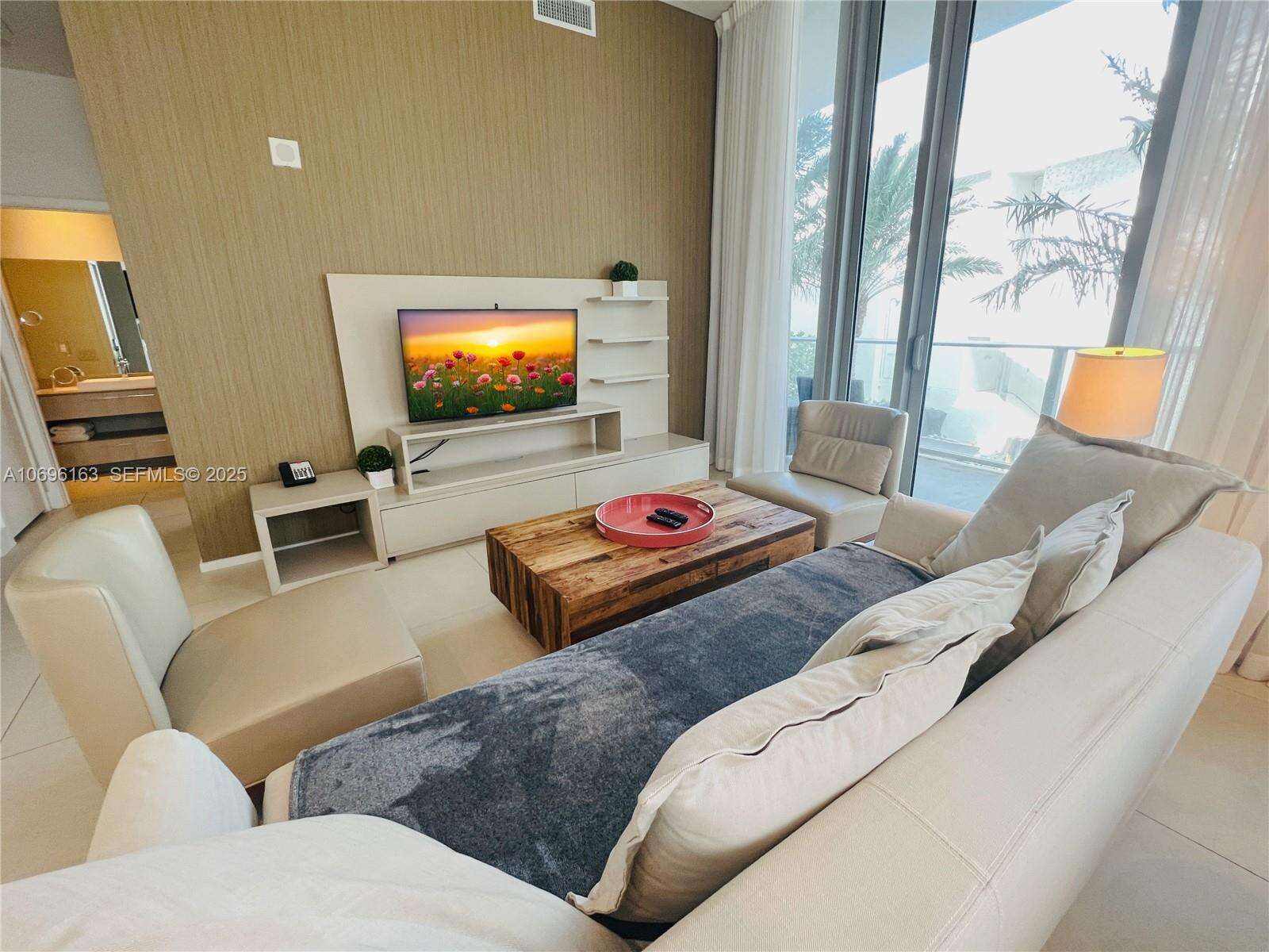 Hyde Resort at 4111 Ocean Dr, Hollywood, FL 33019 - For Rent photo 35