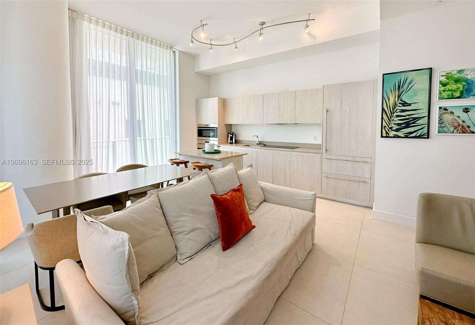 Hyde Resort at 4111 Ocean Dr, Hollywood, FL 33019 - For Rent photo 36