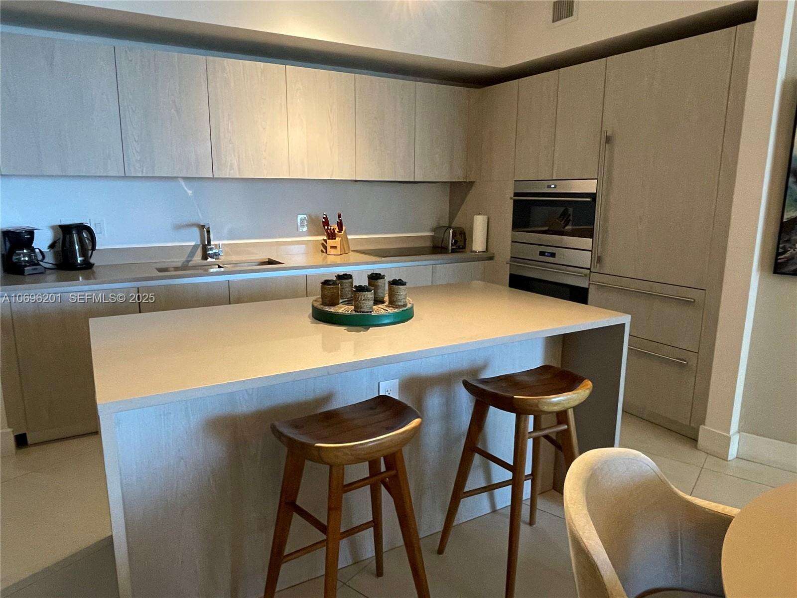 Hyde Resort at 4111 Ocean Dr, Hollywood, FL 33019 - For Rent photo 22