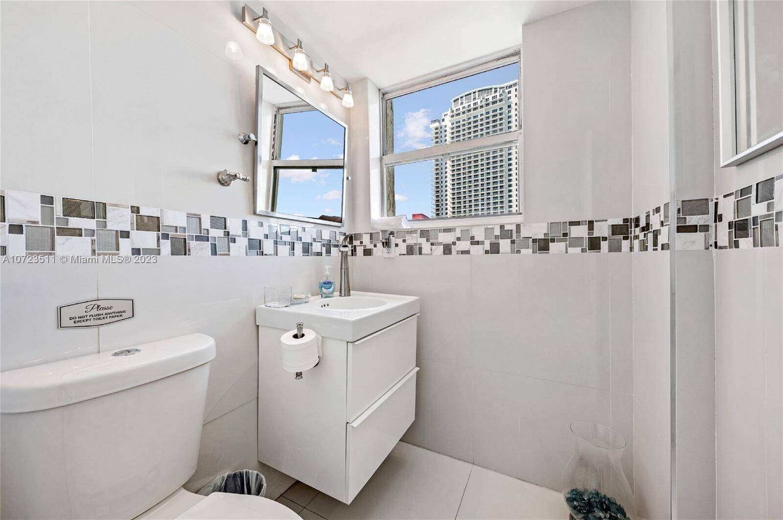Sian Ocean Residences at 4001 Ocean Dr, Hollywood, FL 33019 - For Rent photo 29