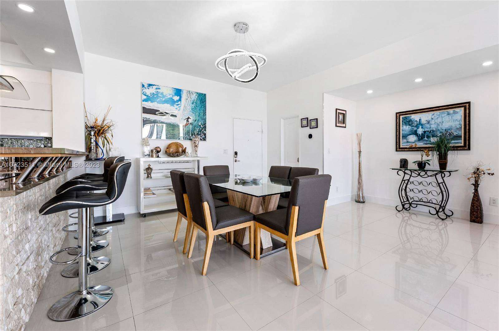 Sian Ocean Residences at 4001 Ocean Dr, Hollywood, FL 33019 - For Rent photo 4