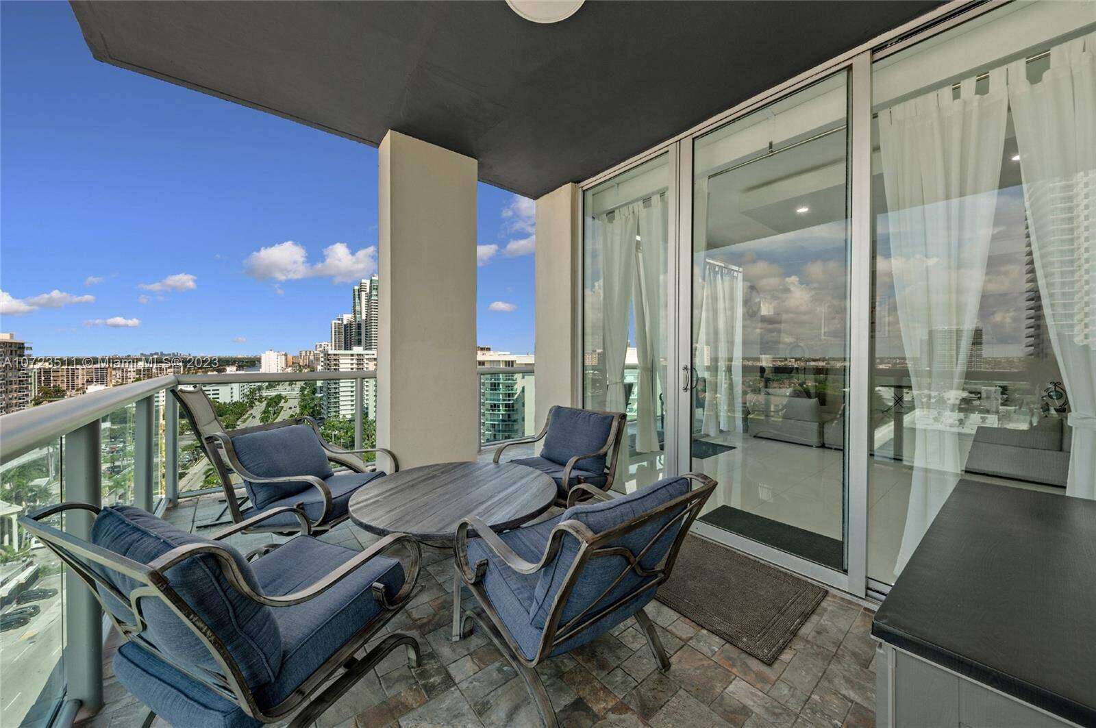 Sian Ocean Residences at 4001 Ocean Dr, Hollywood, FL 33019 - For Rent photo 31