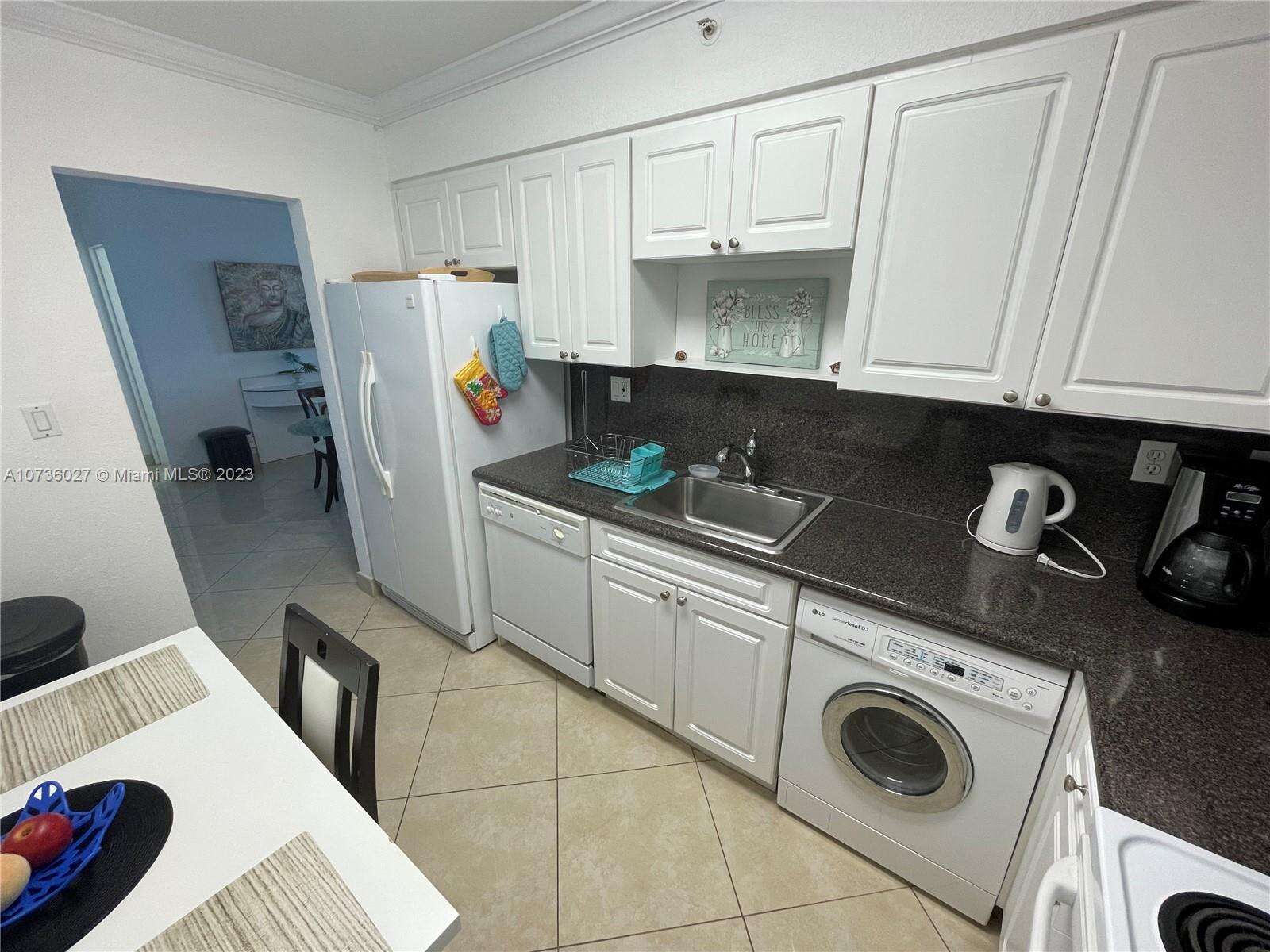 The Wave at 2501 Ocean Dr, Hollywood, FL 33019 - For Rent photo 35