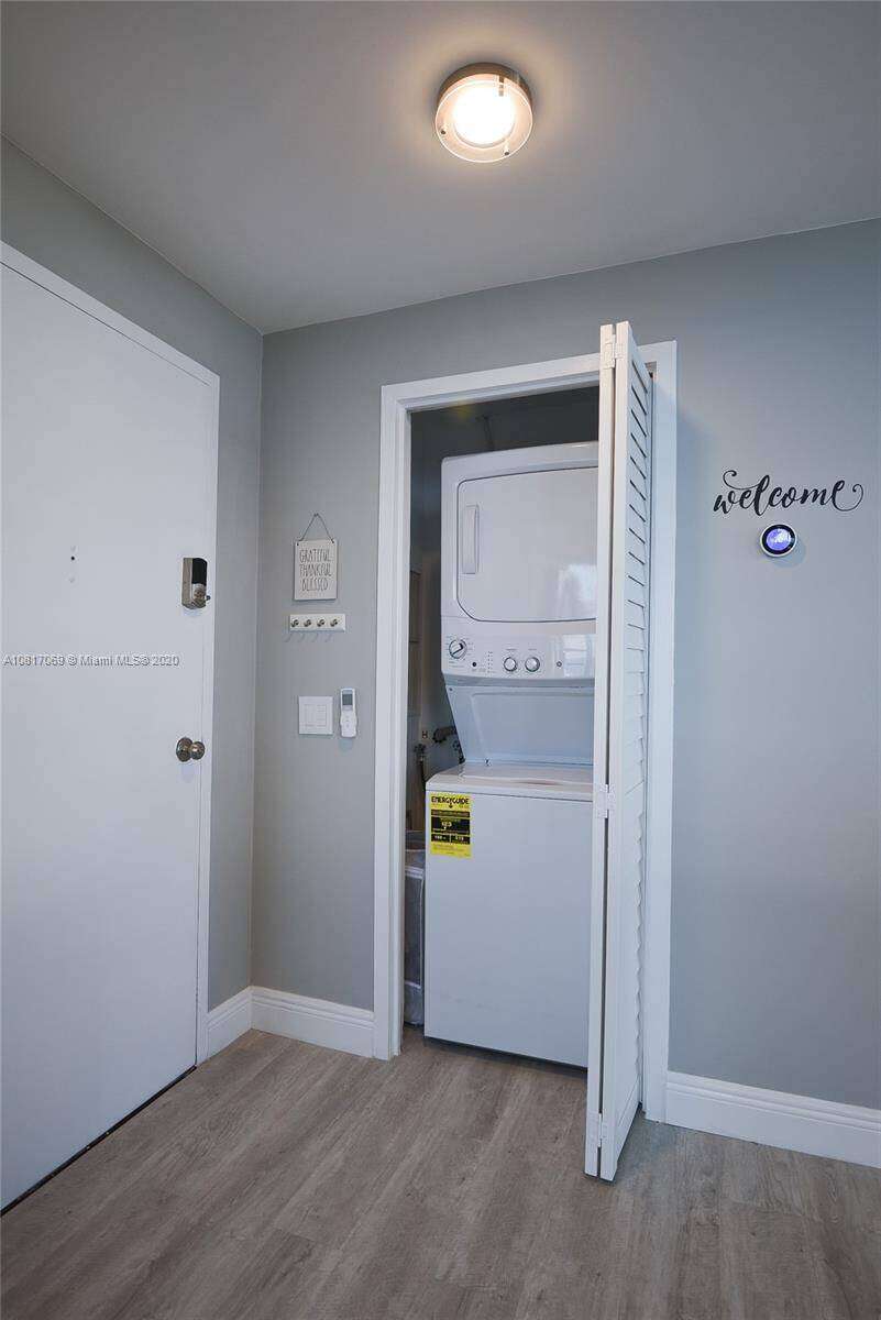 Alexander Towers at 3505 Ocean Dr, Hollywood, FL 33019 - For Rent photo 13