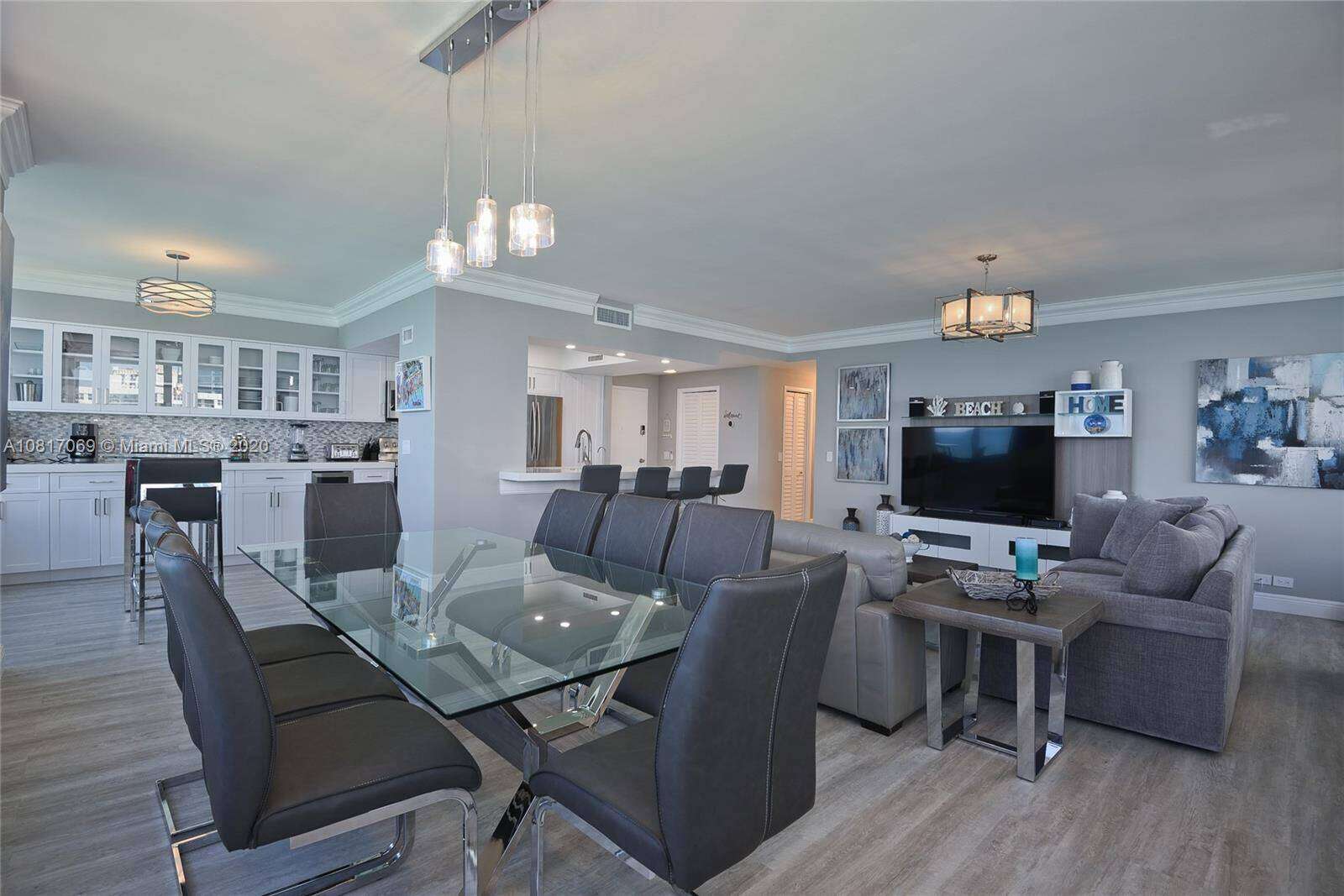 Alexander Towers at 3505 Ocean Dr, Hollywood, FL 33019 - For Rent photo 7