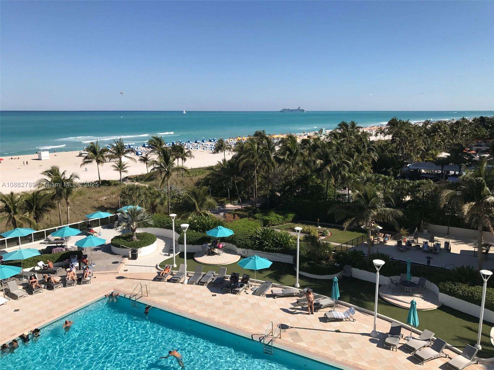 Decoplage at 100 Lincoln Rd, Miami Beach, FL 33139 - For Rent photo 1