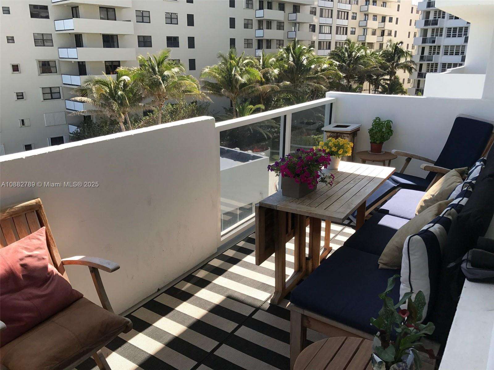 Decoplage at 100 Lincoln Rd, Miami Beach, FL 33139 - For Rent photo 4