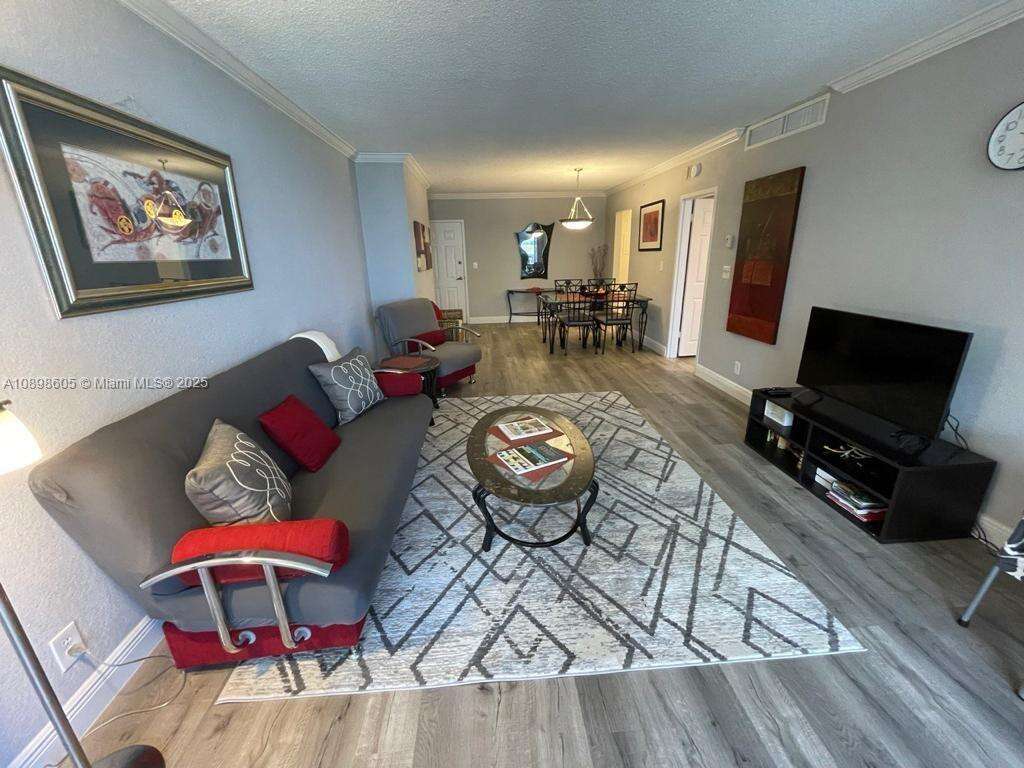 The Wave at 2501 Ocean Dr, Hollywood, FL 33019 - For Rent photo 16