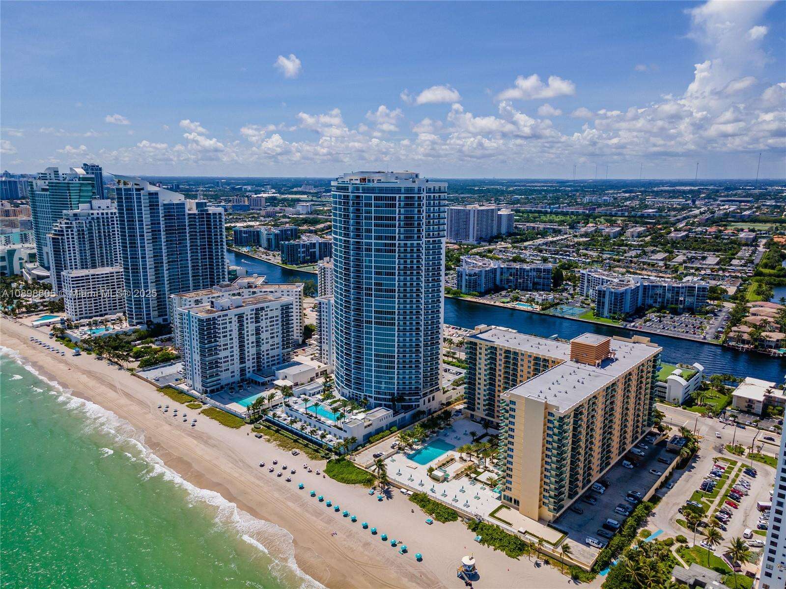 The Wave at 2501 Ocean Dr, Hollywood, FL 33019 - For Rent photo 5