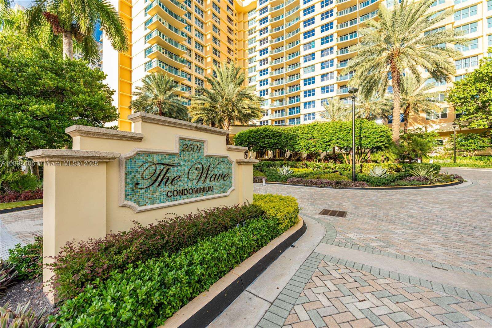 The Wave at 2501 Ocean Dr, Hollywood, FL 33019 - For Rent photo 60