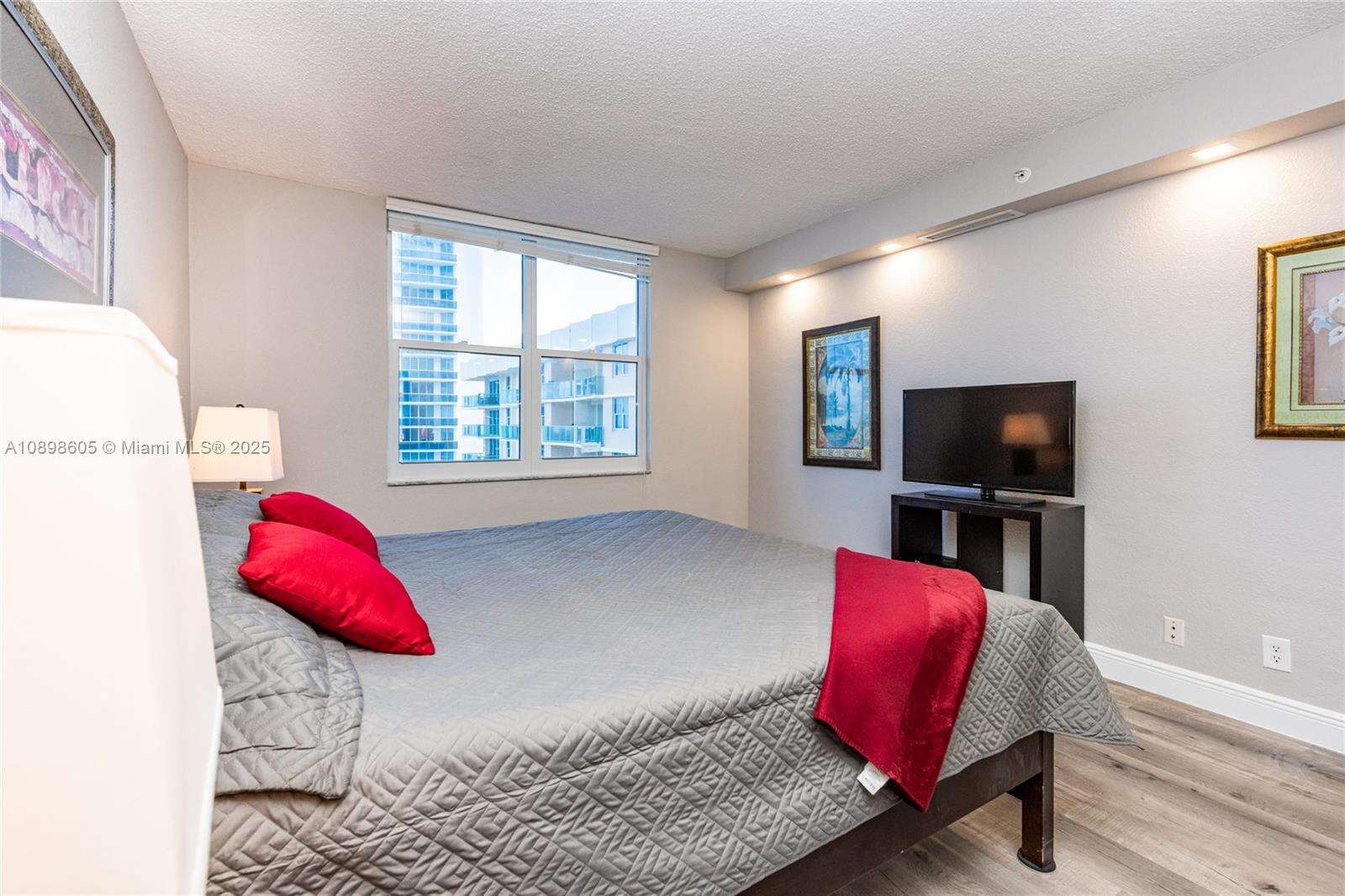 The Wave at 2501 Ocean Dr, Hollywood, FL 33019 - For Rent photo 72