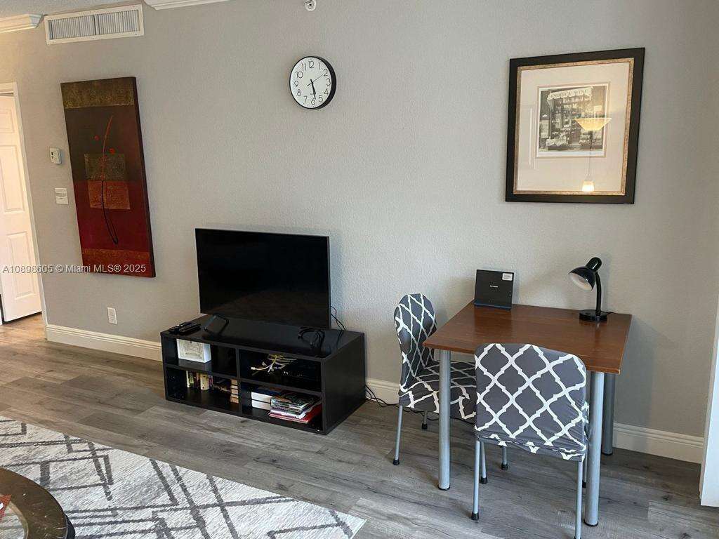 The Wave at 2501 Ocean Dr, Hollywood, FL 33019 - For Rent photo 88