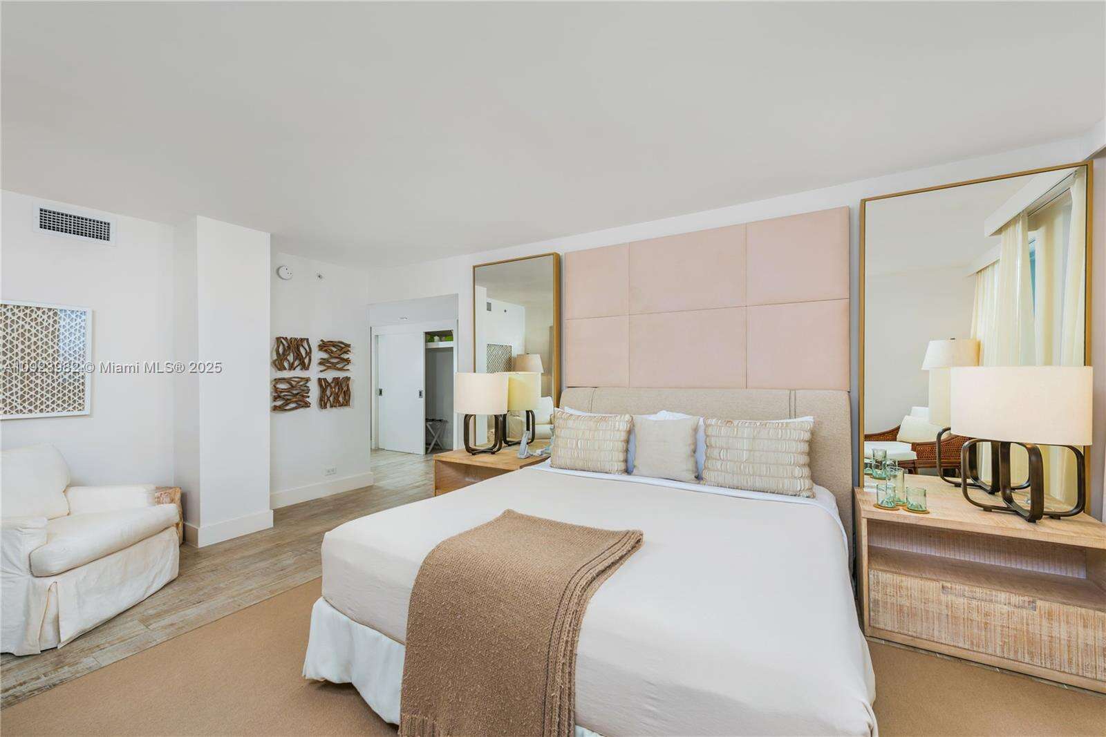 1 Hotel & Homes at 102 24 St, Miami Beach, FL 33139 - For Rent photo 14