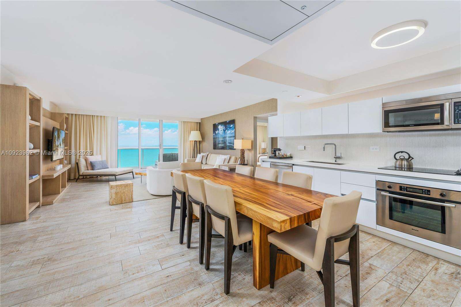 1 Hotel & Homes at 102 24 St, Miami Beach, FL 33139 - For Rent photo 18