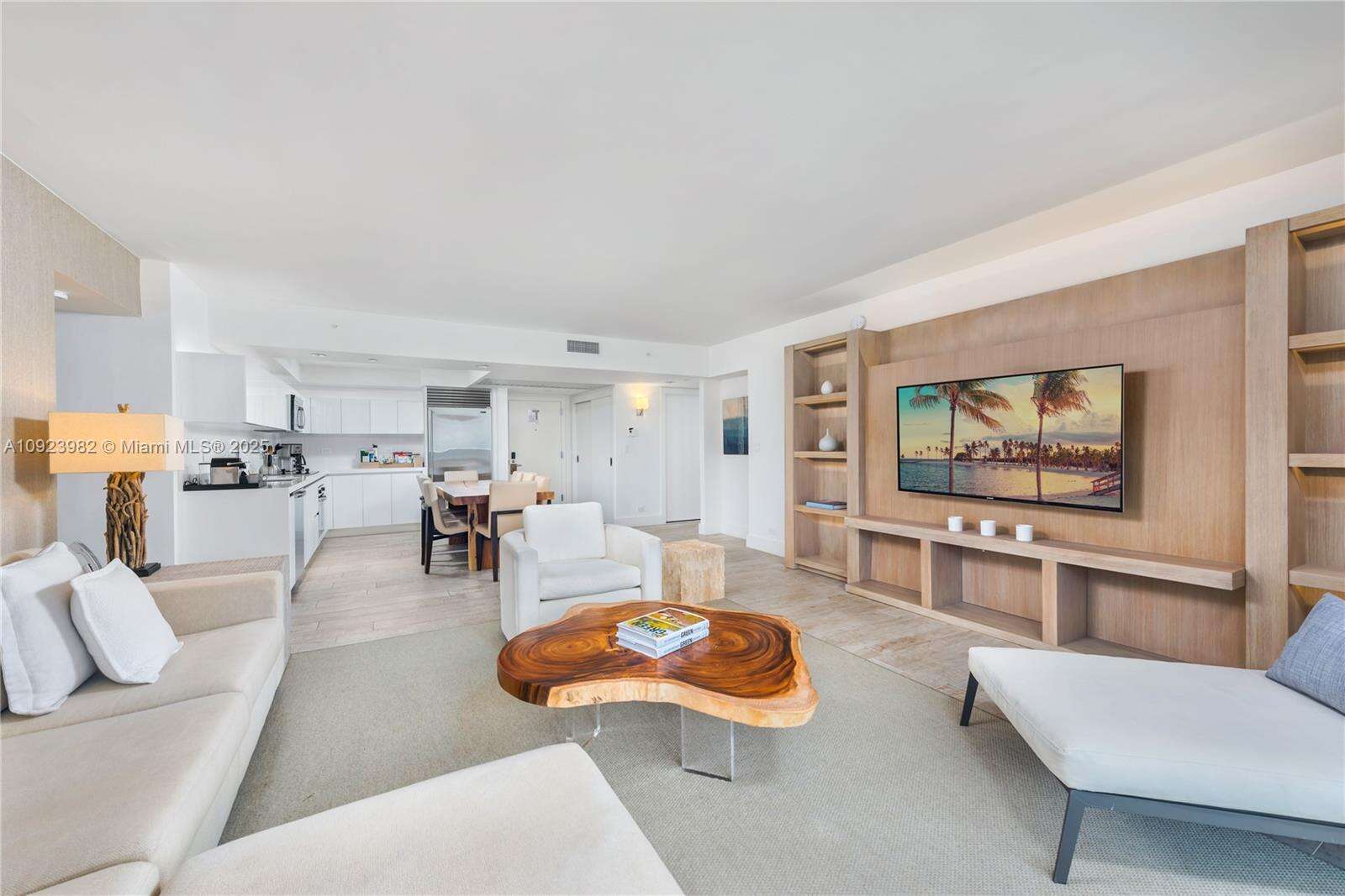 1 Hotel & Homes at 102 24 St, Miami Beach, FL 33139 - For Rent photo 7