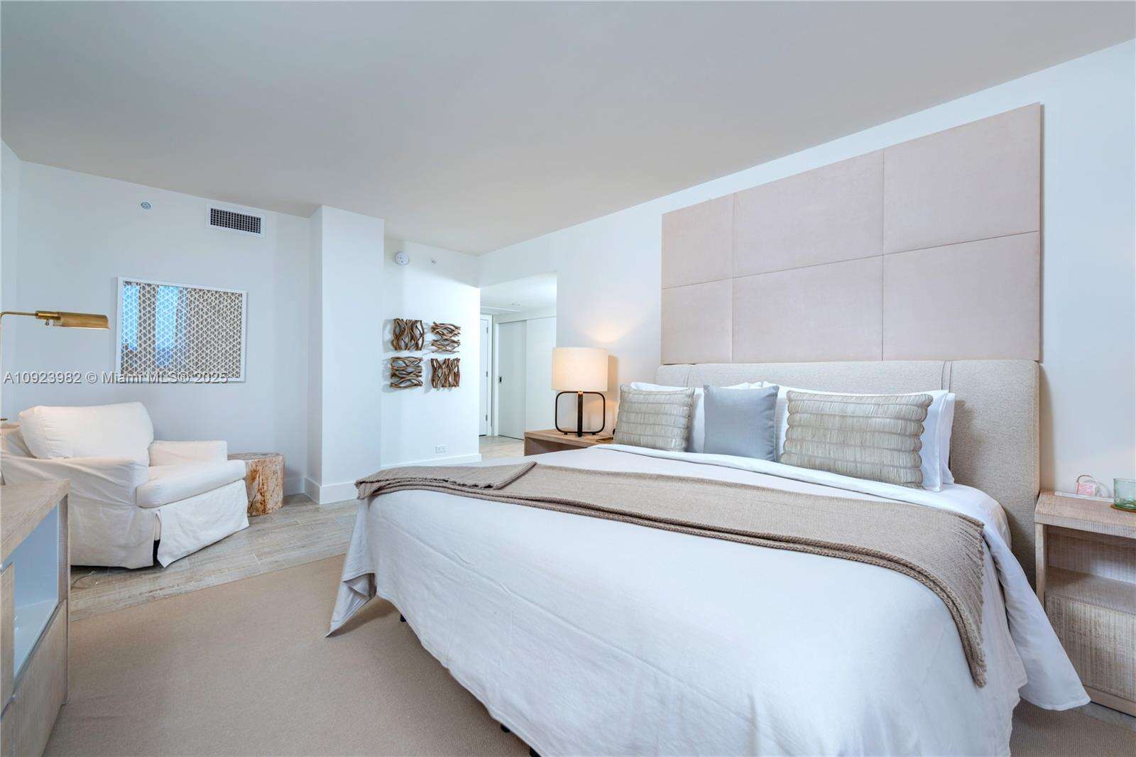 1 Hotel & Homes at 102 24 St, Miami Beach, FL 33139 - For Rent photo 8