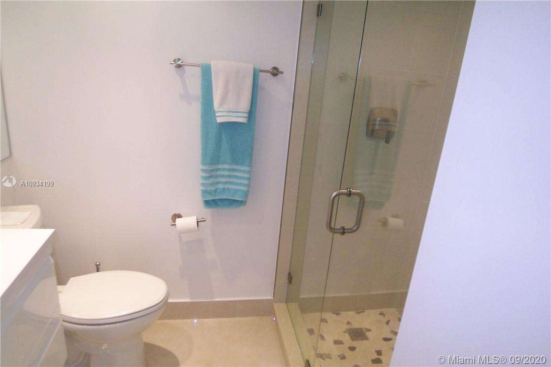 Seacoast 5151 at 5161 Collins Ave, Miami Beach, FL 33140 - For Rent photo 17