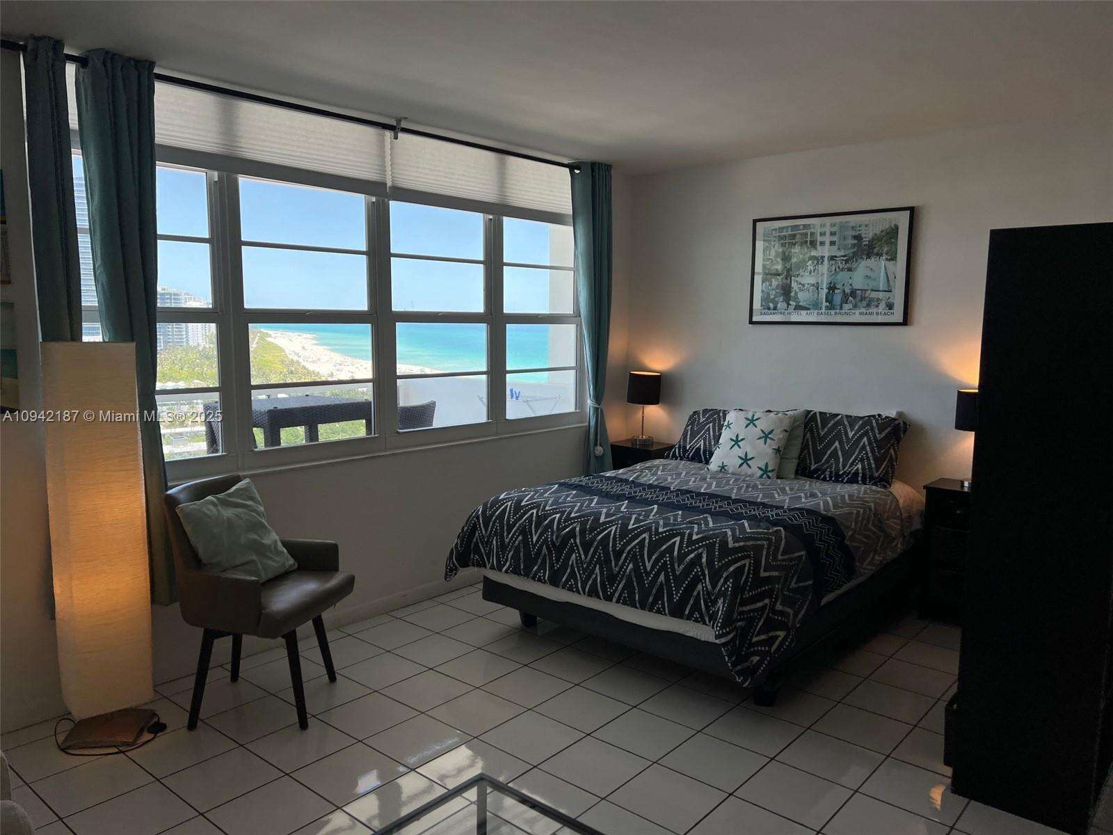 Decoplage at 100 Lincoln Rd, Miami Beach, FL 33139 - For Rent photo 14