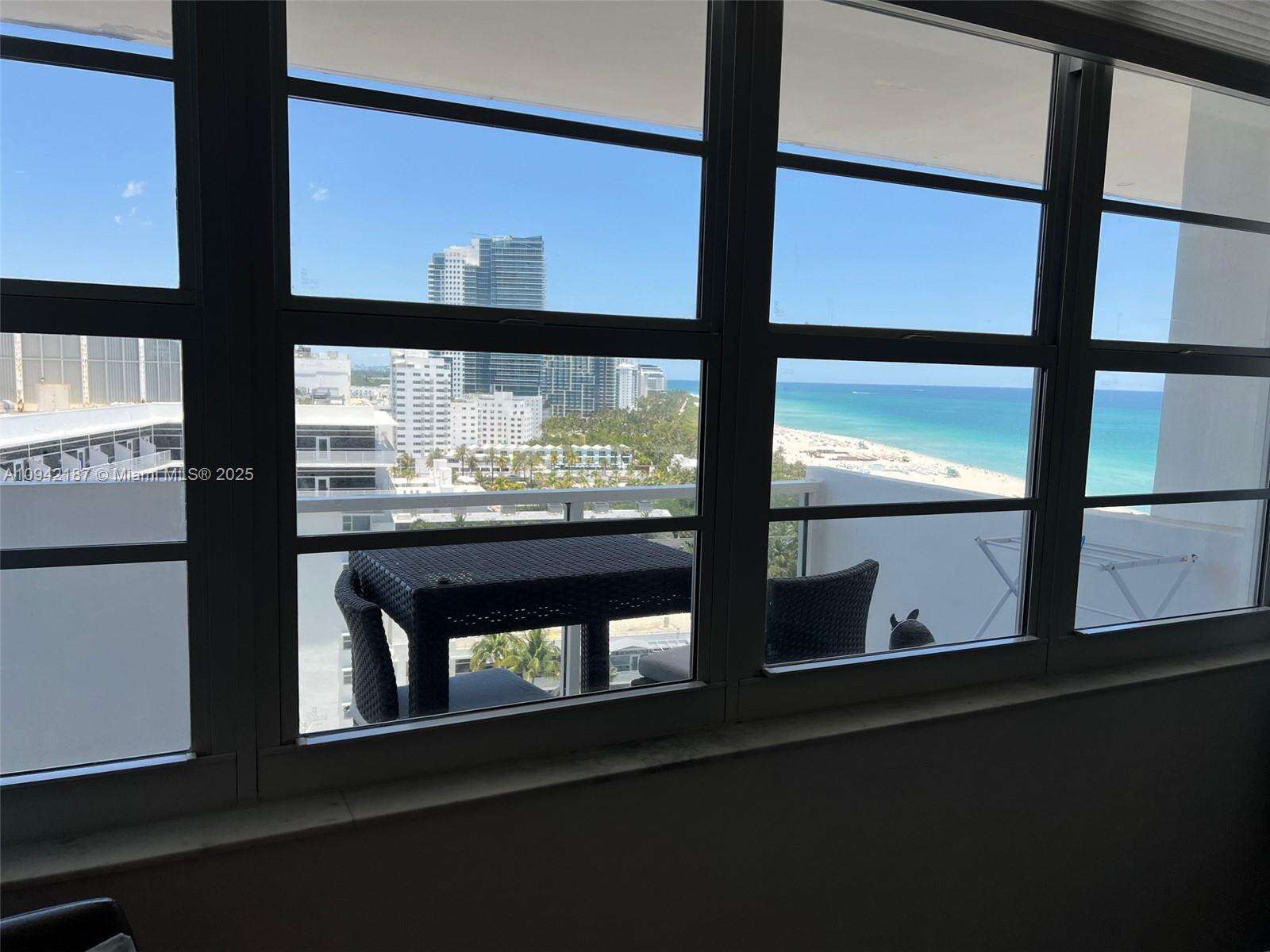 Decoplage at 100 Lincoln Rd, Miami Beach, FL 33139 - For Rent photo 15