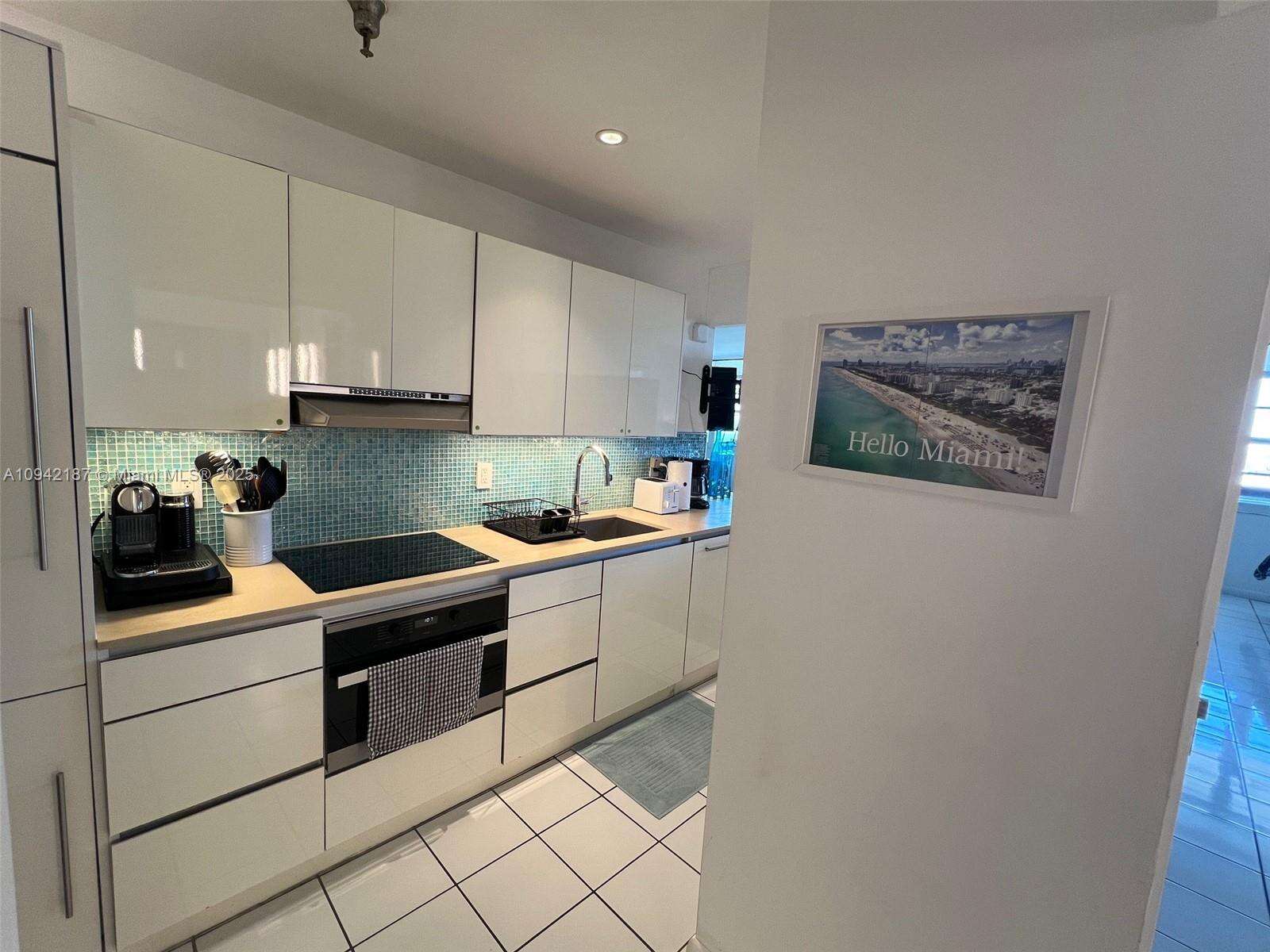 Decoplage at 100 Lincoln Rd, Miami Beach, FL 33139 - For Rent photo 20