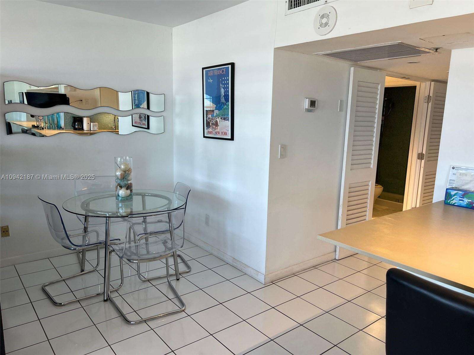 Decoplage at 100 Lincoln Rd, Miami Beach, FL 33139 - For Rent photo 8